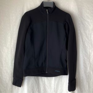 Patagonia Women's wind shield top , long sleeve, full zip, black, Size XS .